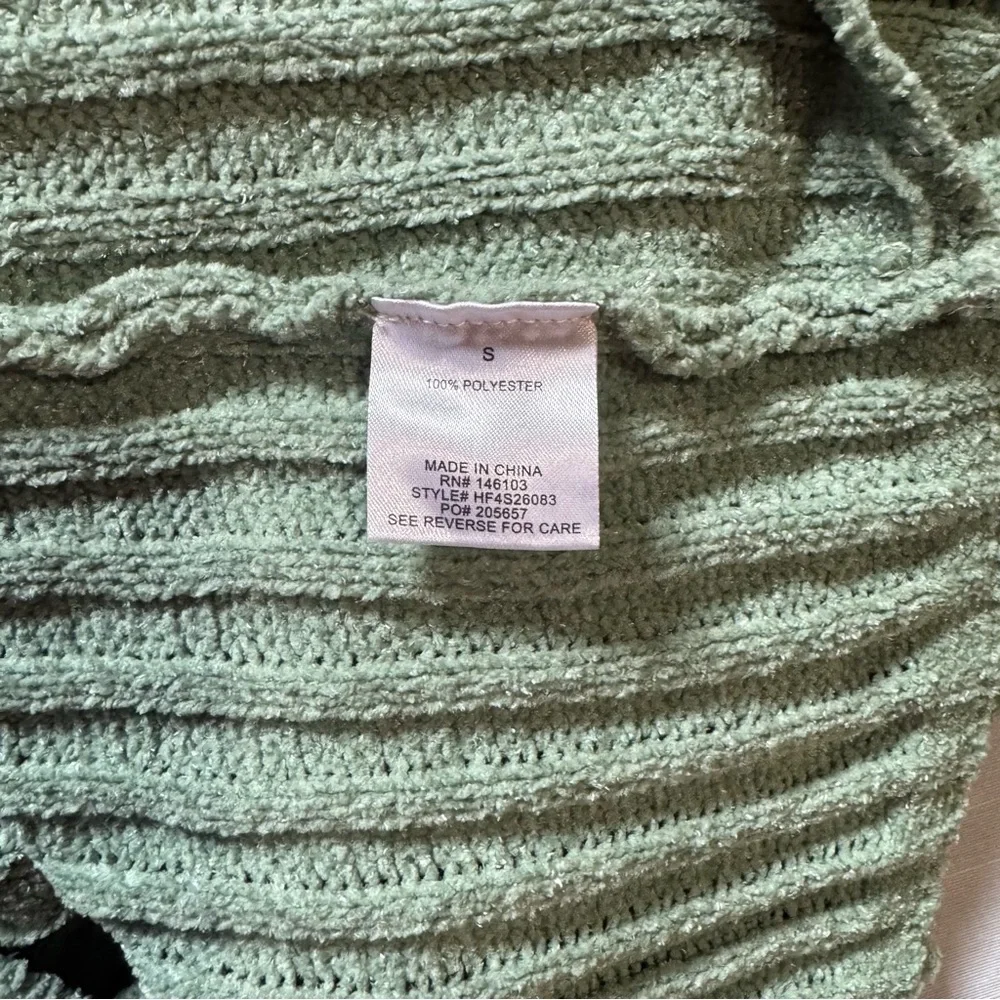 NWT Hippie Rose Sage Green Ribbed Sweater Super‎ Soft Size S